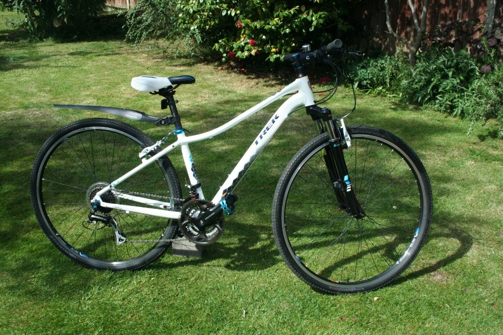 Ladies Trek Neko hybrid bike | in Epsom 
